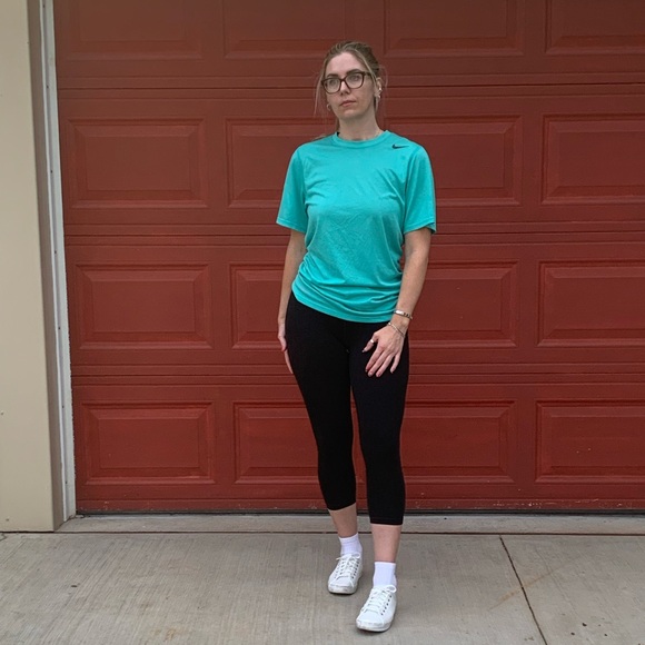 Nike dry fit top. Size Sml - Picture 1 of 7